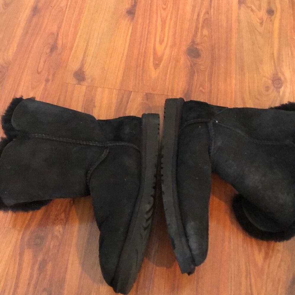 UGG black Rhinestone button ￼Bailey 6 - Picture 6 of 7